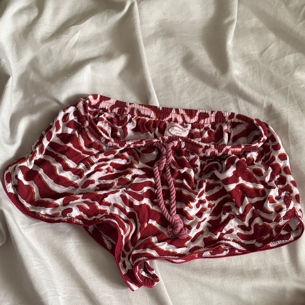 Benoa Miter Shorts